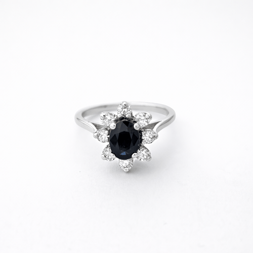 Bague 52 Bague marguerite en or blanc 18 carats, saphir et diamants 58 Facettes 35995