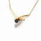Collier Collier - Pendentif ruban en or jaune 18 carats, saphir et diamants 58 Facettes 35316