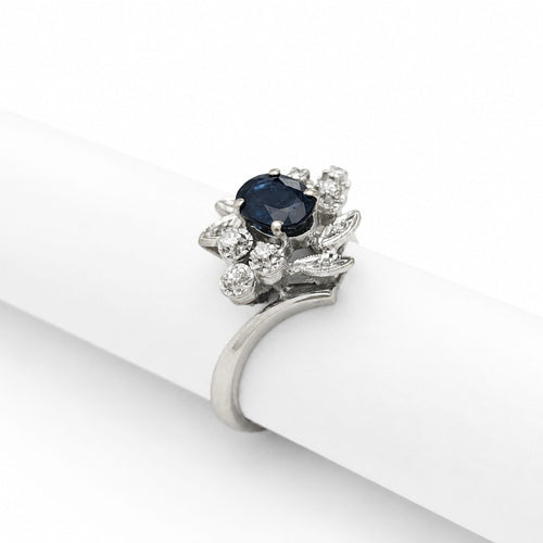 Bague 52 Bague fleur en or blanc, saphir et diamants 58 Facettes 35151