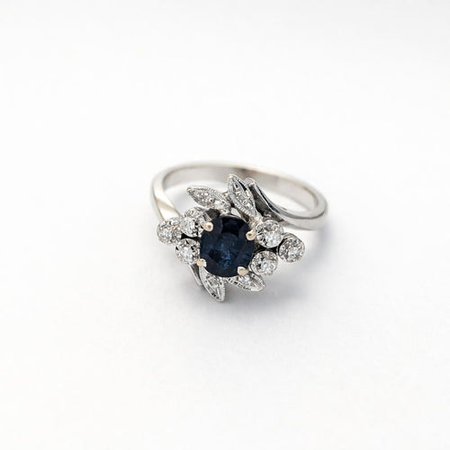 Bague 52 Bague fleur en or blanc, saphir et diamants 58 Facettes 35151