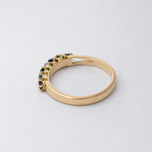 Bague 53 Bague demi-alliance en or jaune 18 carats, saphirs et diamants 58 Facettes 35145