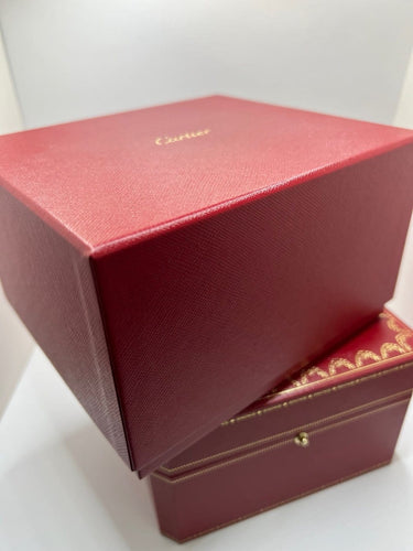 Montre Cartier Fabergé - Montre Grand Modèle en or jaune 18K 58 Facettes 1552