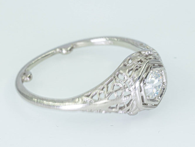 Bague Bague entourage en or blanc 14 ct avec diamant 0,50 ct 58 Facettes L12
