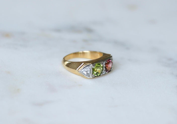 Bague 55 Bague en or jaune 18 ct péridot, tourmaline rose et diamants 58 Facettes