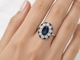 Bague 62 Bague Pompadour Art déco en or blanc, saphir et diamants 58 Facettes 33680