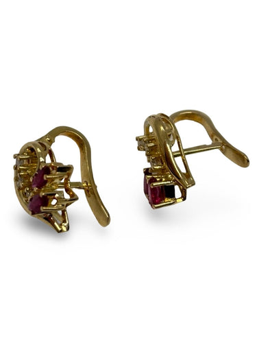 Boucles d'oreilles Boucles d’oreilles en or jaune 18K avec rubis et diamants 58 Facettes 1784