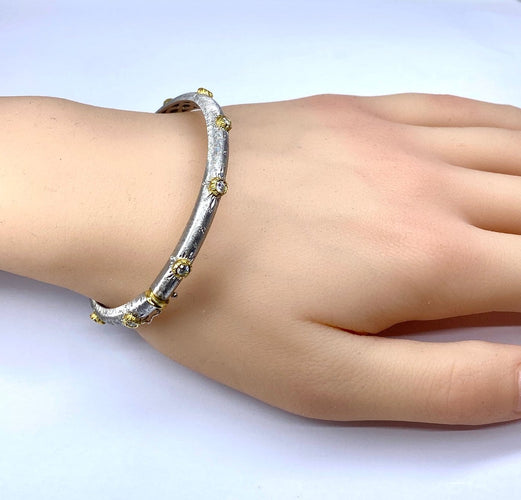Bracelet Bracelet jonc ouvrant - Bracelet en or blanc 18 carats et diamants 58 Facettes AB703