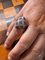 Bague 52 Bague dôme en or gris 18 kt sertie de diamants blancs et bruns 58 Facettes Bague