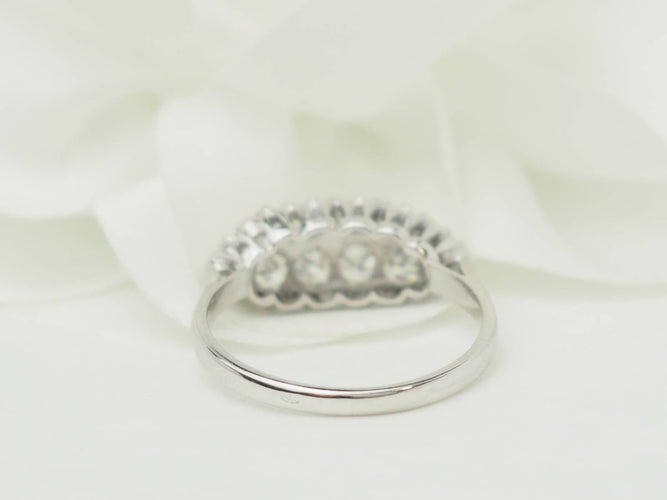 Bague 58.5 Bague alliance vintage en or blanc 18 carats et diamants 1 ct 58 Facettes 33678