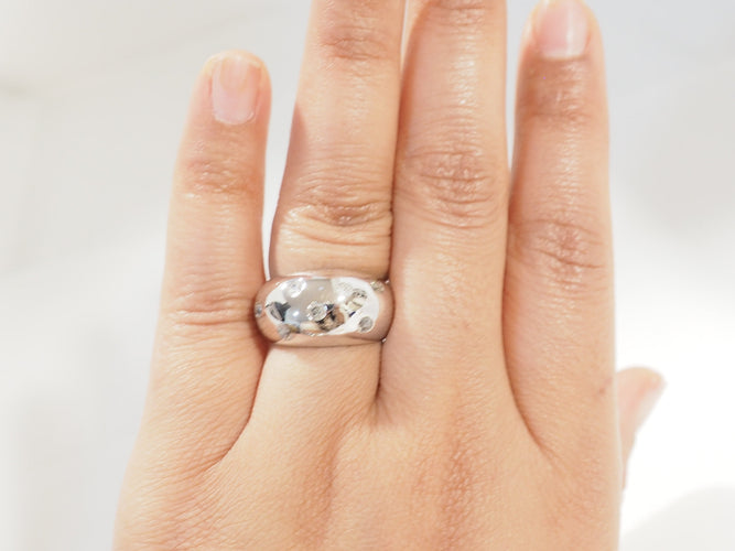 Bague 56 Bague jonc large en or blanc 18 carats et diamants taille ancienne 58 Facettes 33711