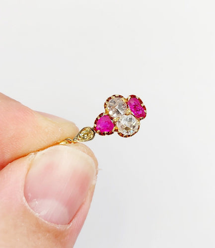 Pendentif Pendentif antique en or 14k avec diamants taille ancienne et rubis (circa 1920) 58 Facettes A06833