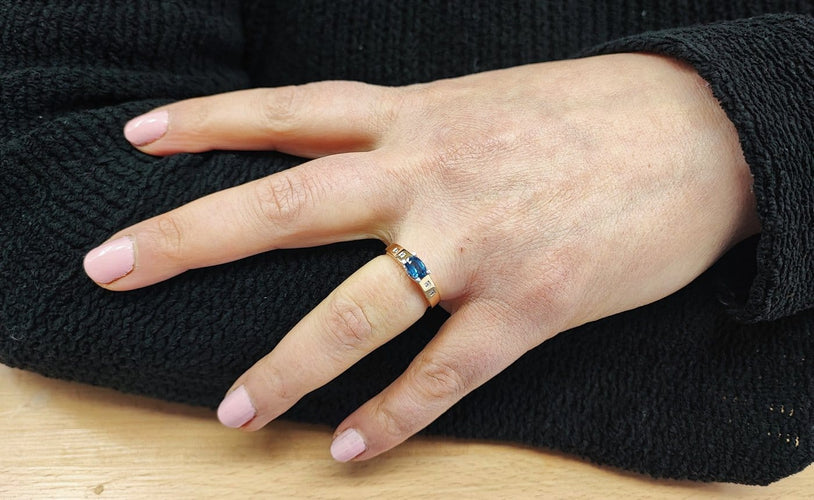 Bague 53.5 Bague saphir et diamants en or jaune 18K 58 Facettes BAG.SAPH.2129.3
