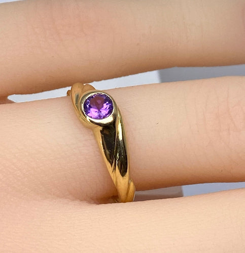 Bague 51 Bague jonc en or jaune 18 carats avec améthyste 58 Facettes AB708