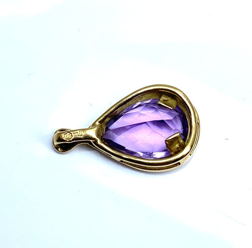 Pendentif Pendentif en or jaune 18 carats et améthyste taille poire 58 Facettes AB710