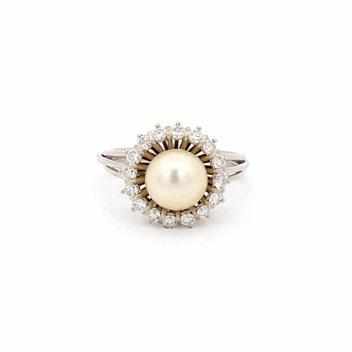 Bague 56 Bague vintage en or blanc 18 carats avec perle et diamants 58 Facettes 50380