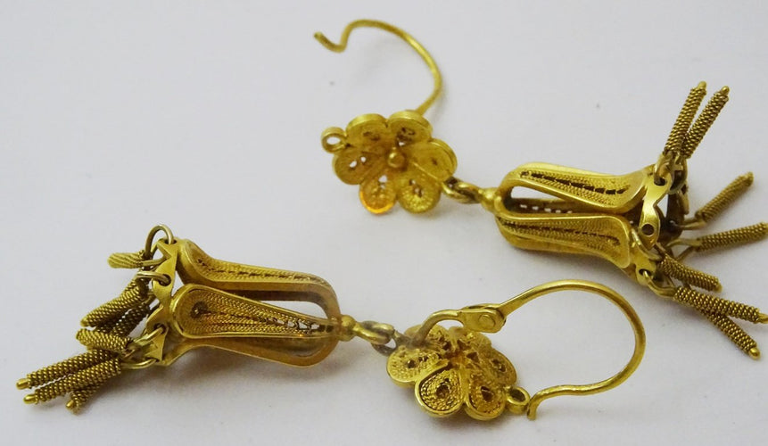Boucles d'oreilles Boucles d'oreilles orientales anciennes en or 19-20 carats, filigrane 58 Facettes earrings 38