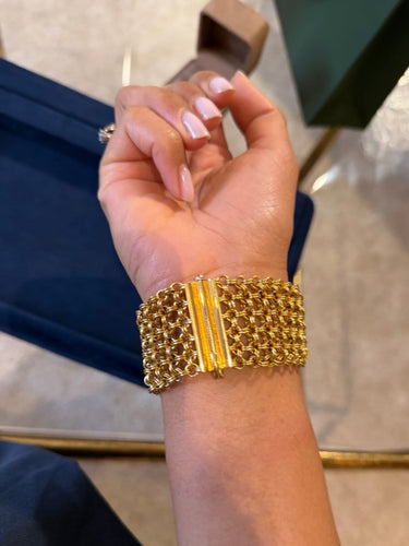 Bracelet Bracelet manchette en or jaune 18 carats 58 Facettes manchette