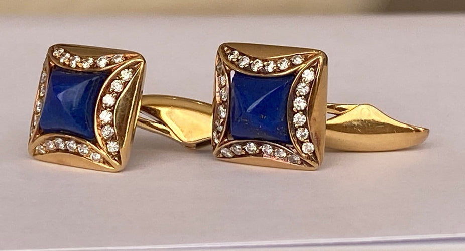 Boucles d'oreilles Boucles d’oreilles en or jaune 18 ct lapis-lazuli et diamants 58 Facettes ring