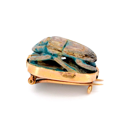 Broche Amulette scarabée - Broche en or avec hiéroglyphes 58 Facettes BRO-1013