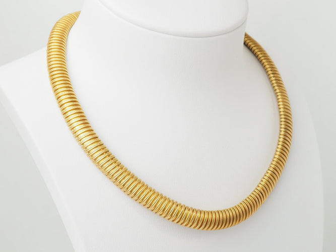Collier Collier tubogas vintage en or jaune 18 carats 58 Facettes 33719