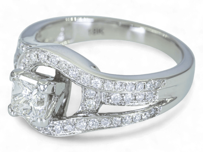 Bague 53 Bague en or 18K (750) avec diamants 1,26 ct (centre 0,70 ct) 58 Facettes AM98
