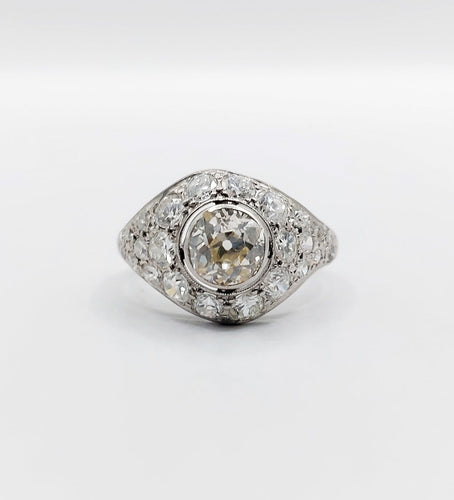 Bague 49 Bague dôme Art déco en platine et diamants, taille ancienne 0,90 ct 58 Facettes A06952