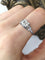 Bague 57 Bague Art déco en platine et diamants 58 Facettes 252