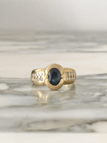 Bague 53.5 Bague en or jaune 18K saphir et diamants 58 Facettes 253
