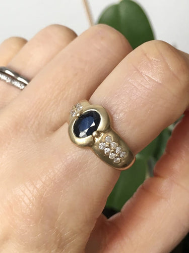 Bague 53.5 Bague en or jaune 18K saphir et diamants 58 Facettes 253