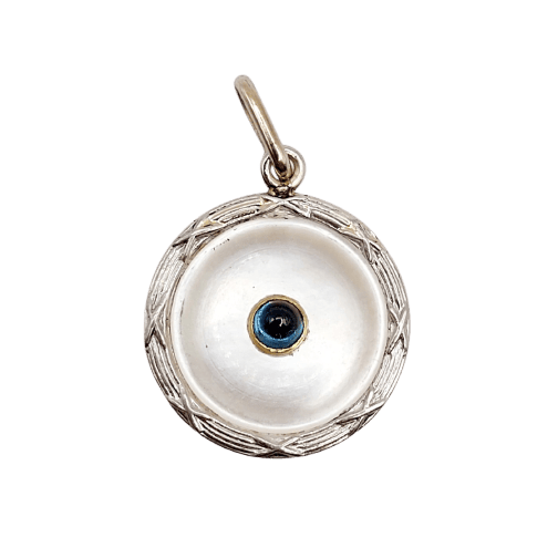 Pendentif Pendentif cible Art déco en or 18k, platine, nacre et saphir synthétique 58 Facettes A06911