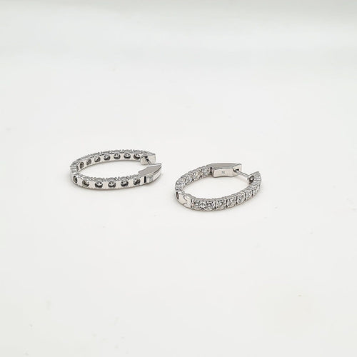 Boucles d'oreilles Boucles d'oreilles en or blanc 18 carats et diamants 58 Facettes BO #4997