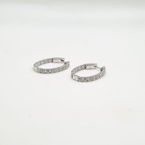 Boucles d'oreilles Boucles d'oreilles en or blanc 18 carats et diamants 58 Facettes BO #4997