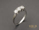 Bague Bague trilogie en or blanc et diamants 58 Facettes A10878