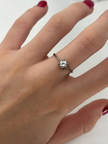 Bague 54.5 Solitaire - Bague en or blanc 18K et diamant 0,50 ct 58 Facettes 1764