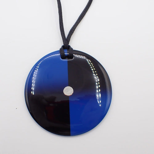 Collier Hermès - Collier pendentif rond en corne de buffle et laque 58 Facettes omglp6