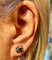 Boucles d'oreilles Boucles d’oreilles puces en or blanc 18 carats et saphirs 58 Facettes AB711