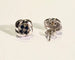 Boucles d'oreilles Boucles d’oreilles puces en or blanc 18 carats et saphirs 58 Facettes AB711