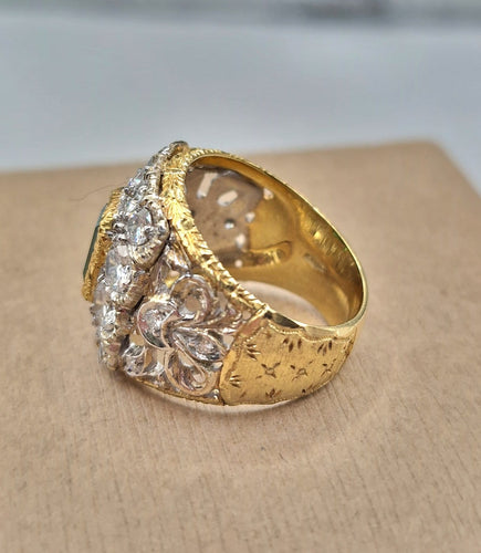 Bague 55 Bague vintage style florentin gravée en or 18 ct, émeraude et diamants 58 Facettes CV-024