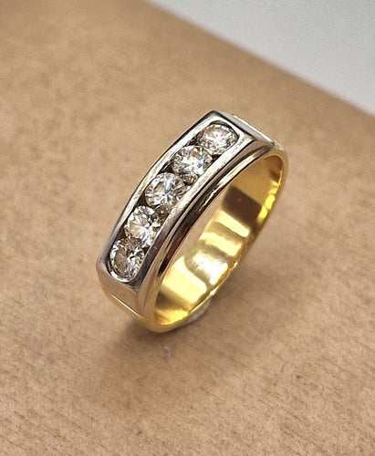 Bague 53 Bague cinq diamants en or 18 ct 58 Facettes CV-026
