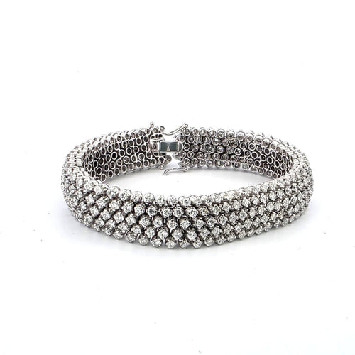 Bracelet Bracelet souple en or blanc 18 ct et diamants 7,50 ct 58 Facettes 222/26 E 115/26