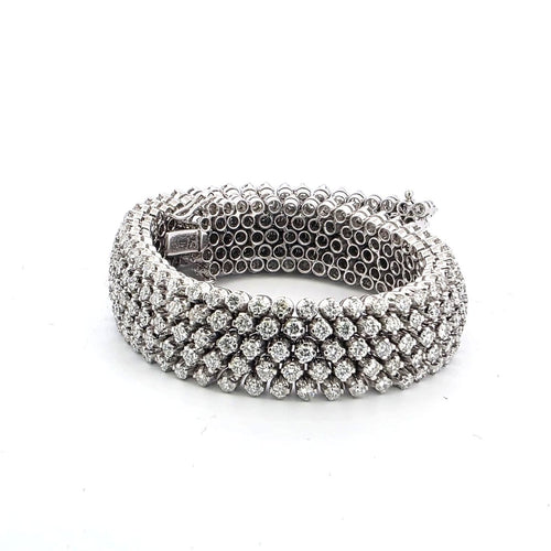 Bracelet Bracelet souple en or blanc 18 ct et diamants 7,50 ct 58 Facettes 222/26 E 115/26