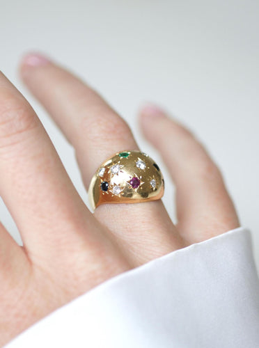 Bague 52 Bague Constellation boule en or jaune 18 ct, saphirs, émeraudes, rubis et diamants 58 Facettes