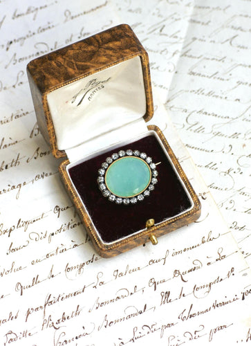 Broche Broche ancienne chrysoprase et diamants en or rose et argent 58 Facettes