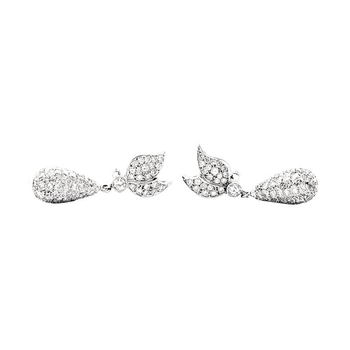 Boucles d'oreilles Boucles d'oreilles or blanc et diamants. 58 Facettes 35452
