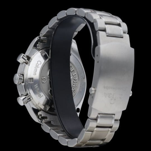 Montre Omega Montre Speedmaster Date Racing Chronograph Co-Axial 58 Facettes MT45476