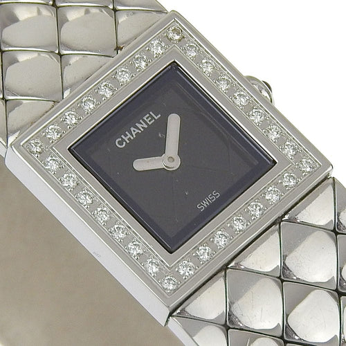 Montre Chanel Matelasse - Montre quartz en acier inoxydable avec lunette diamantée 58 Facettes cgstjh