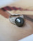 Bague 49.5 Bague Dôme en or blanc, perle de Tahiti et diamants 58 Facettes A11459