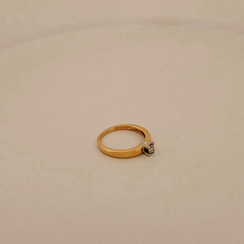 Bague 53 Solitaire - Bague en or jaune et blanc 18 carats avec diamant 58 Facettes 3042185