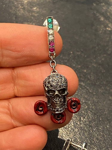 Boucles d'oreilles Boucles d'oreilles tête de mort en or noir 750 et diamants noirs 58 Facettes LP180109/9