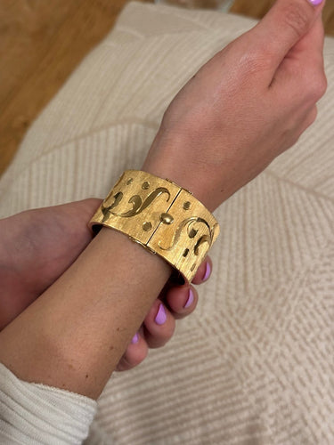 Bracelet Bracelet manchette rigide vintage en or jaune 18 kt 58 Facettes Bracciale vintage rigido